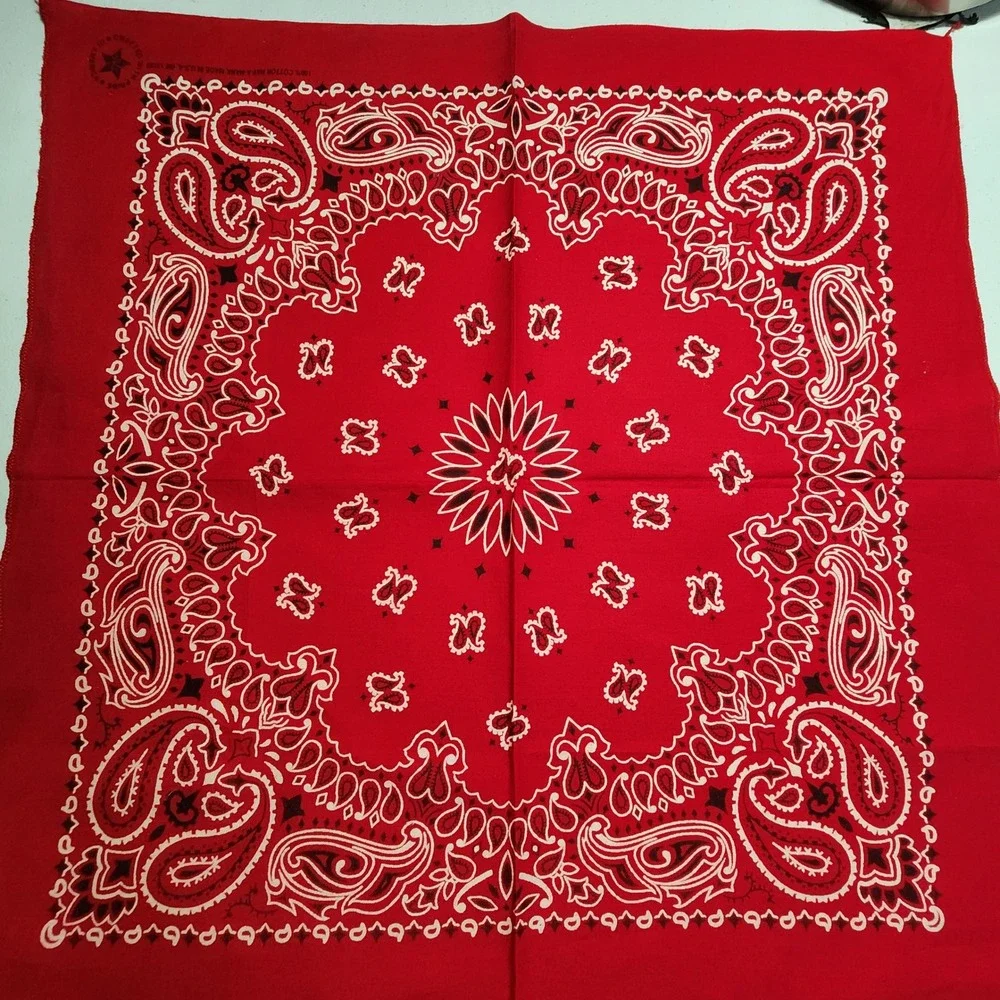 Hav-A-Hank Red Paisley Bandana 100% Cotton Made in USA RN 15187 Square Scarf